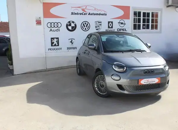 Fiat 500e C 2022 - 19980 EUR, 13651 km - AUTO.MOTO.pt - 13651km - foto 4 de 37