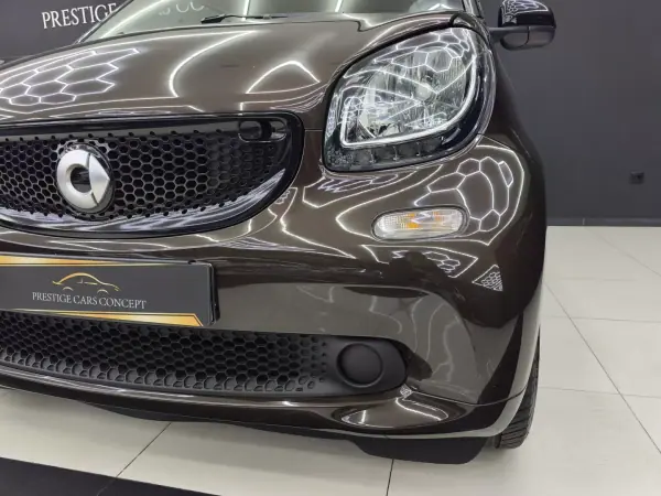 Smart ForTwo Coupé 2018 - 12450 EUR, 110509 km - AUTO.MOTO.pt - 110509km - foto 10 de 33