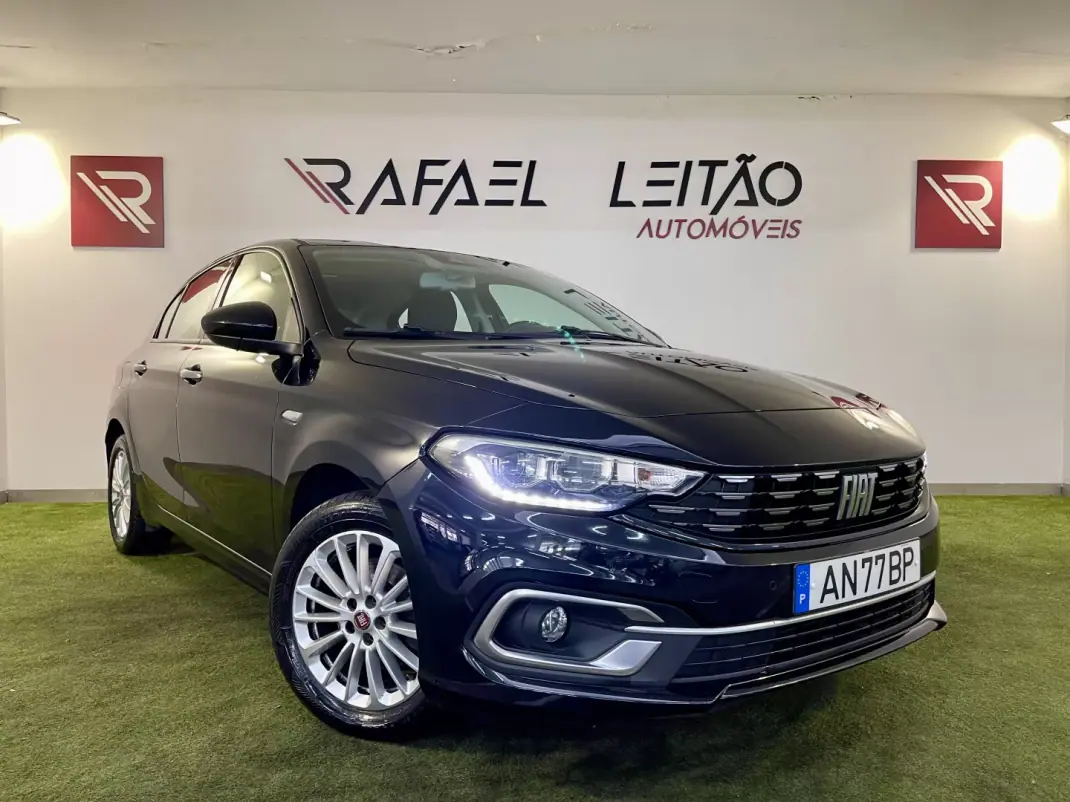 Fiat Tipo 2021 - 11700 EUR, 141000 km - AUTO.MOTO.pt - 141000km - foto 5 de 34