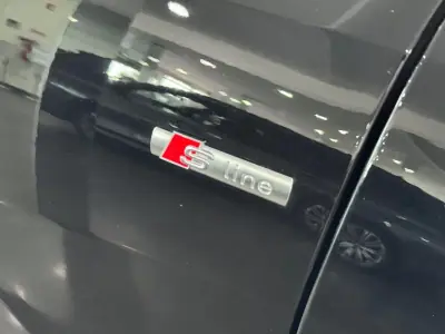 Audi Q8 2019 - 60000 EUR, 180000 km - AUTO.MOTO.pt - 180000km - foto 6 de 36