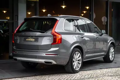 Volvo XC 90 2016 - 24990 EUR, 206775 km - AUTO.MOTO.pt - 206775km - foto 4 de 50