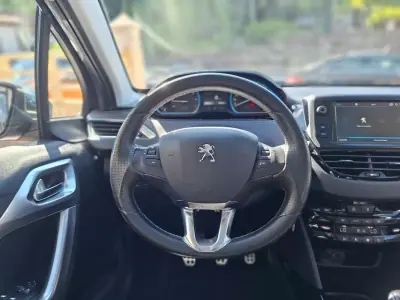 Peugeot 2008 2017 - 10000 EUR, 178323 km - 178323km - foto 34 de 37