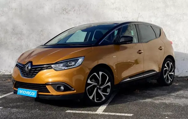 Renault Scénic 2019 - 16900 EUR, 71000 km - AUTO.MOTO.pt - 71000km - foto 5 de 19
