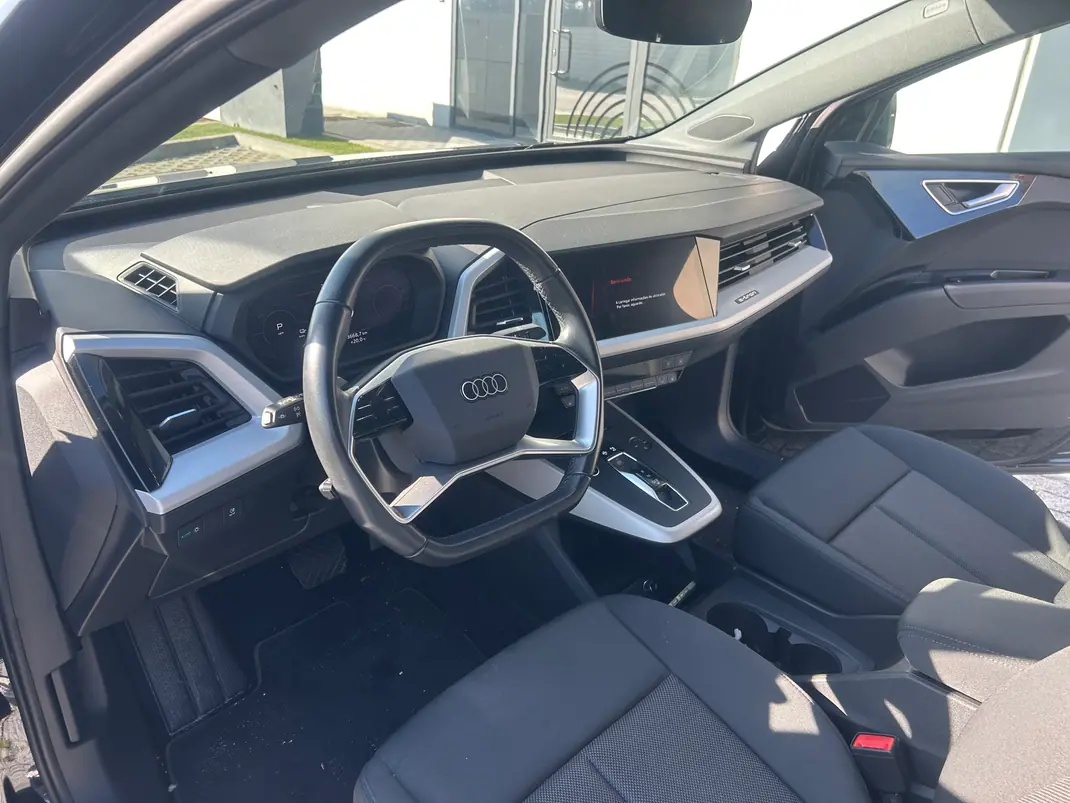 Audi Q4 e-tron 2023 - 35900 EUR, 23000 km - AUTO.MOTO.pt - 23000km - foto 11 de 12