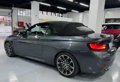 BMW 220 2016 - 22500 EUR, 135000 km - 135000km - foto 5 de 15
