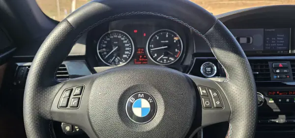 BMW 335 2007 - 25100 EUR, 262000 km - AUTO.MOTO.pt - 262000km - foto 18 de 20