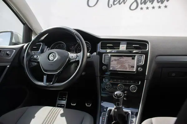 Volkswagen Golf Variant 2016 - 12500 EUR, 155000 km - AUTO.MOTO.pt - 155000km - foto 42 de 47