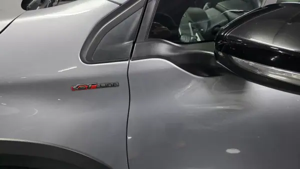 Peugeot 2008 2018 - 12990 EUR, 144000 km - AUTO.MOTO.pt - 144000km - foto 29 de 35