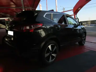 Nissan Qashqai 2017 - 16749 EUR, 121547 km - 121547km - foto 26 de 30