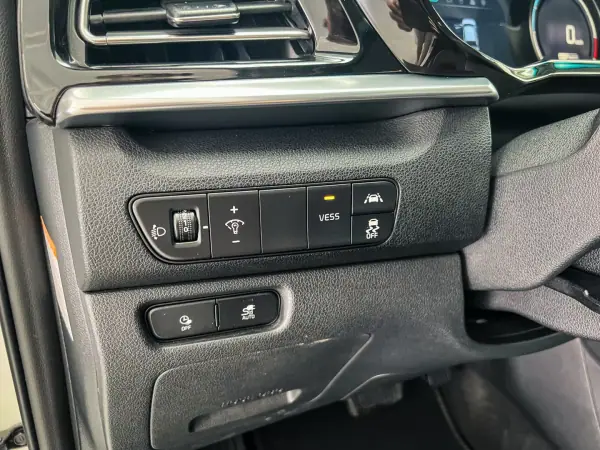 Kia e-Niro 2021 - 21900 EUR, 58000 km - AUTO.MOTO.pt - 58000km - foto 21 de 21