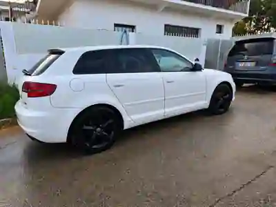 Audi A3 Sportback 2012 - 7500 EUR, 240000 km - foto 2 de 8