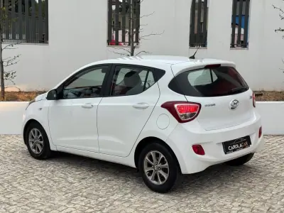 Hyundai i10 2016 - 7950 EUR, 99000 km - 99000km - foto 5 de 24