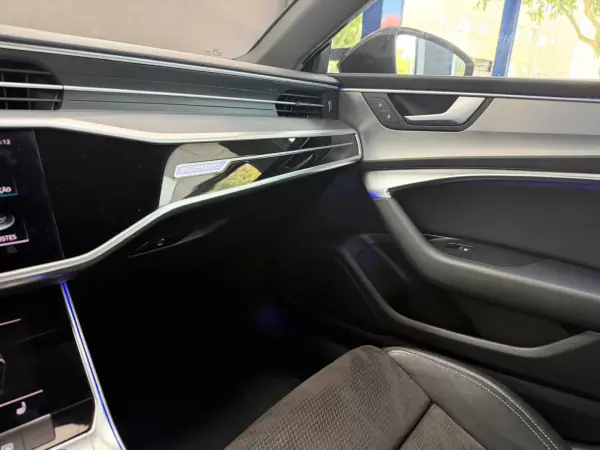 Audi A7 Sportback 2020 - 43500 EUR, 131602 km - AUTO.MOTO.pt - 131602km - foto 20 de 35