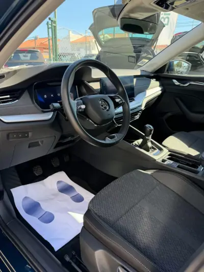 Skoda Octavia Break 2021 - 21480 EUR, 47000 km - 47000km - foto 3 de 4