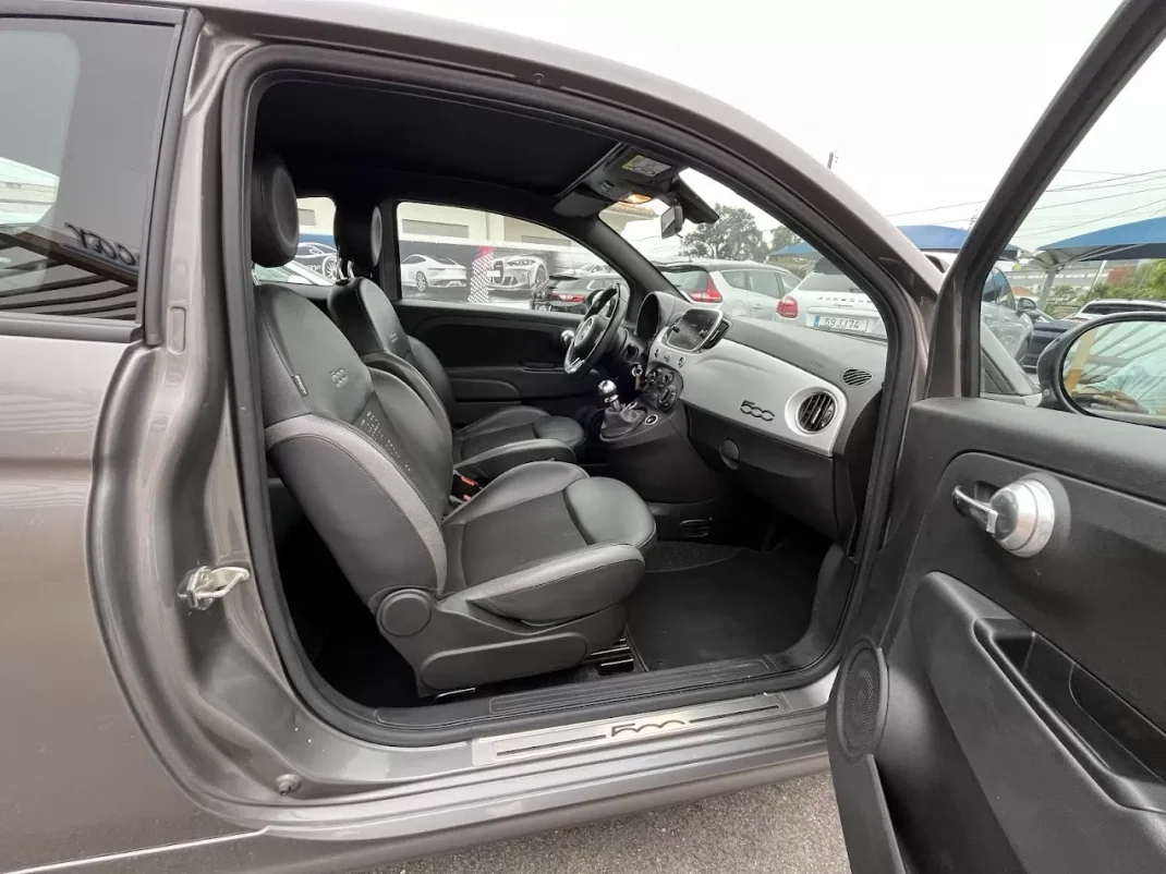 Fiat 500C 2021 - 11250 EUR, 111000 km - AUTO.MOTO.pt - 111000km - foto 27 de 36
