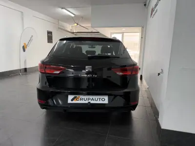 SEAT Leon ST 2017 - 10990 EUR, 147000 km - AUTO.MOTO.pt - 147000km - foto 3 de 22