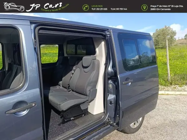 Citroën Jumpy 2008 - 12500 EUR, 272479 km - AUTO.MOTO.pt - 272479km - foto 11 de 18