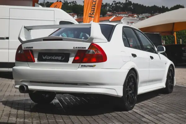 Mitsubishi Lancer 1998 - 125000 EUR, 54109 km - AUTO.MOTO.pt - 54109km - foto 11 de 30