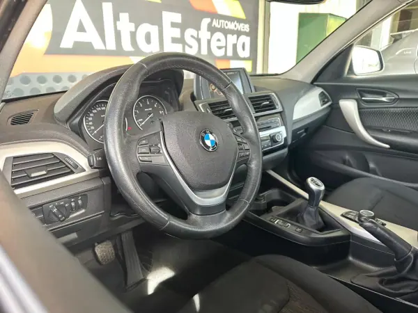 BMW 116 2016 - 16900 EUR, 125233 km - AUTO.MOTO.pt - 125233km - foto 12 de 32