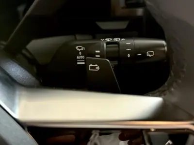 Renault Mégane E-Tech 2022 - 24999 EUR, 27000 km - AUTO.MOTO.pt - 27000km - foto 87 de 116