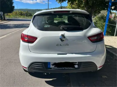 Renault Clio 2018 - 11500 EUR, 162000 km - 162000km - foto 5 de 11