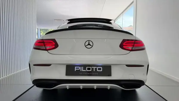 Mercedes-Benz C 220 2016 - 27990 EUR, 149691 km - AUTO.MOTO.pt - 149691km - foto 9 de 30