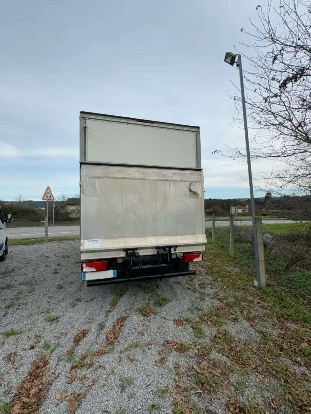 Mercedes-Benz Sprinter 2015 - 21250 EUR, 223754 km - AUTO.MOTO.pt - 223754km - foto 10 de 10