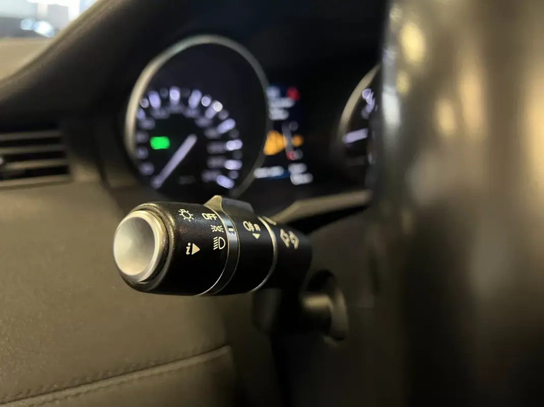 Land Rover Range Rover Evoque 2012 - 17990 EUR, 235000 km - 235000km - foto 51 de 51