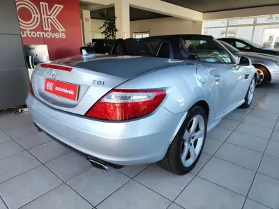 Mercedes-Benz SLK 250 2012 - 23500 EUR, 162600 km - AUTO.MOTO.pt - 162600km - foto 11 de 37