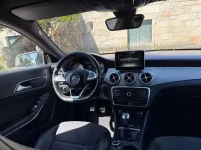 Mercedes-Benz CLA 200 2015 - 18999 EUR, 248500 km - AUTO.MOTO.pt - 248500km - foto 21 de 27