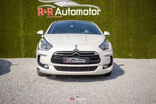Citroën DS5 2013 - 14200 EUR, 116000 km - 116000km - foto 4 de 45