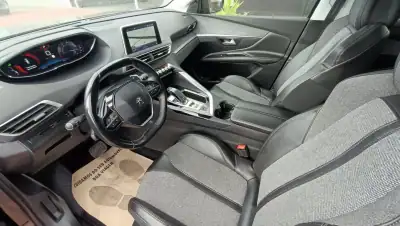 Peugeot 3008 2018 - 20990 EUR, 105000 km - AUTO.MOTO.pt - 105000km - foto 47 de 47