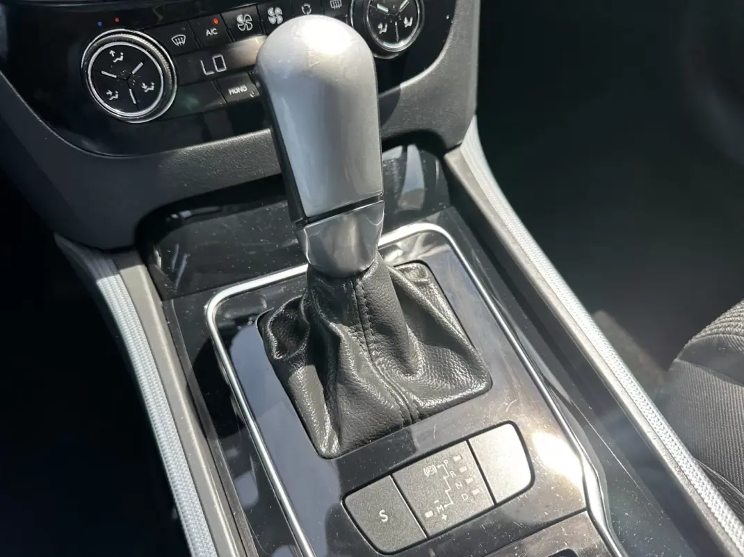 Peugeot 508 SW 2018 - 13900 EUR, 155000 km - AUTO.MOTO.pt - 155000km - foto 43 de 68