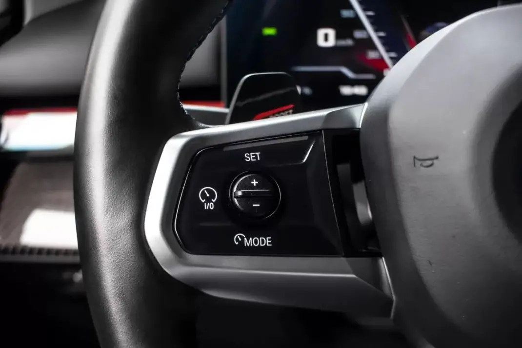 BMW i5 2023 - 74990 EUR, 17145 km - AUTO.MOTO.pt - 17145km - foto 19 de 60