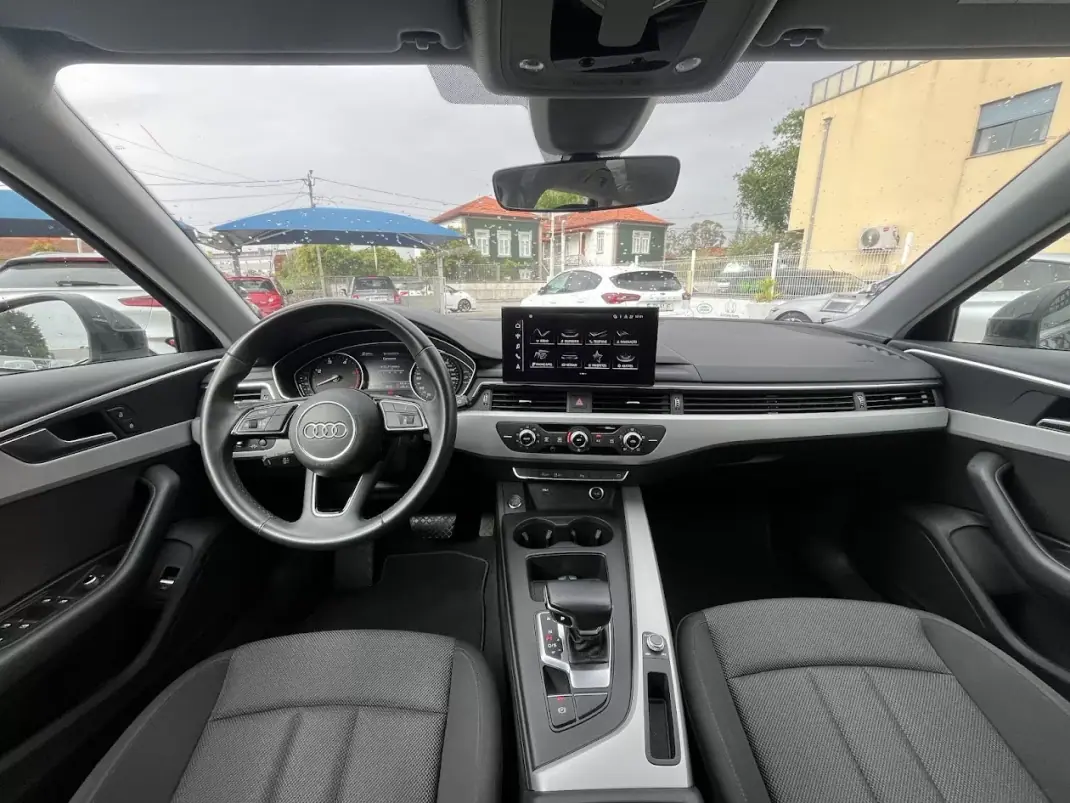 Audi A4 Avant 2022 - 21250 EUR, 195000 km - AUTO.MOTO.pt - 195000km - foto 10 de 45