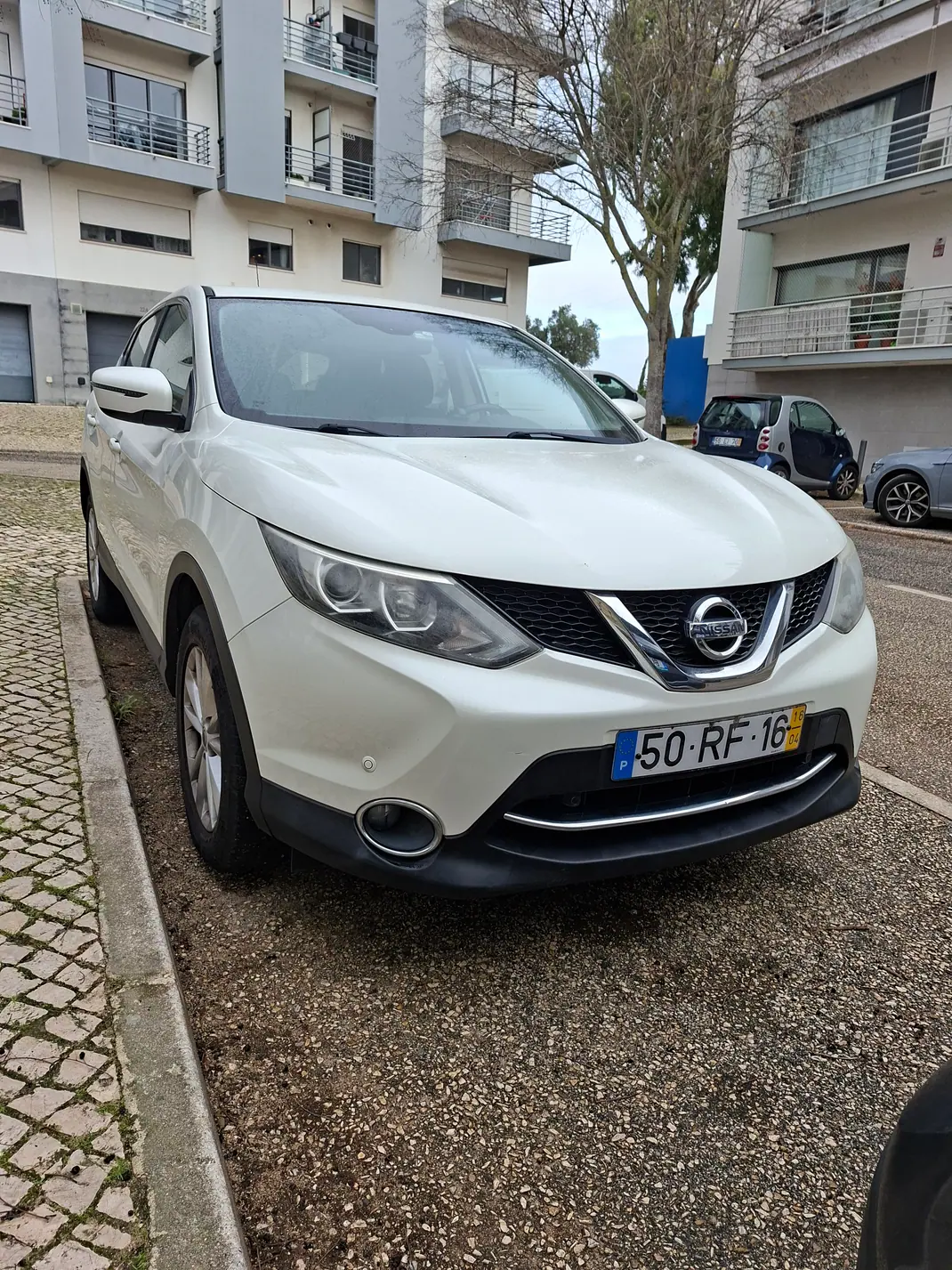 Nissan Qashqai 2016 - 18500 EUR, 77000 km - AUTO.MOTO.pt - 77000km - foto 9 de 12