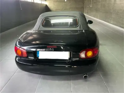 Mazda MX-5 1999 - 8750 EUR, 230000 km - AUTO.MOTO.pt - 230000km - foto 4 de 11