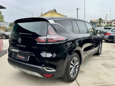 Renault Espace 2018 - 17999 EUR, 108000 km - 108000km - foto 9 de 19