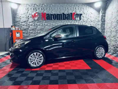 Peugeot 208 2017 - 8990 EUR, 100342 km - AUTO.MOTO.pt - 100342km - foto 10 de 33