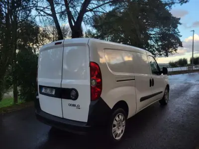 Fiat 2011 - 7250 EUR, 489563 km - AUTO.MOTO.pt - 489563km - foto 20 de 20