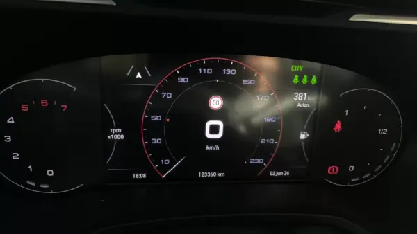 Fiat Tipo 2021 - 12450 EUR, 123360 km - AUTO.MOTO.pt - 123360km - foto 8 de 11