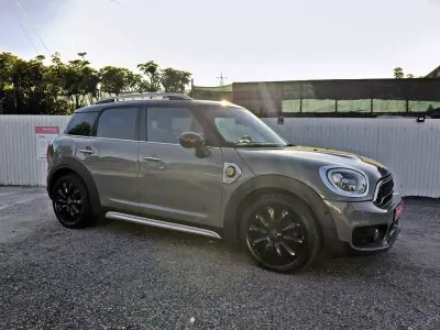 MINI Countryman 2018 - 18250 EUR, 148200 km - AUTO.MOTO.pt - 148200km - foto 9 de 31