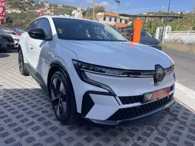 Renault Mégane E-Tech 2023 - 57803km