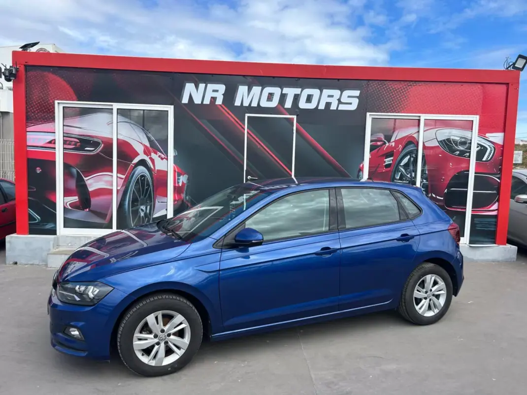 Volkswagen Polo 2018 - 13947 EUR, 78000 km - AUTO.MOTO.pt - 78000km - foto 1 de 18