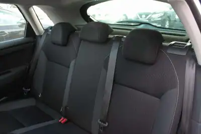 Citroën C4 2017 - 12990 EUR, 132000 km - AUTO.MOTO.pt - 132000km - foto 21 de 22