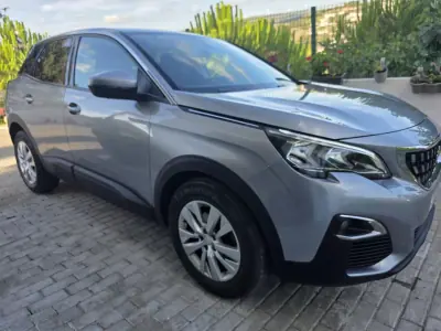 Peugeot 3008 2019 - 13900 EUR, 198000 km - AUTO.MOTO.pt - 198000km - foto 16 de 58