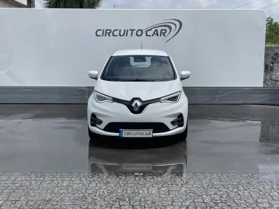 Renault Zoe 2020 - 14800 EUR, 56840 km - AUTO.MOTO.pt - 56840km - foto 7 de 42
