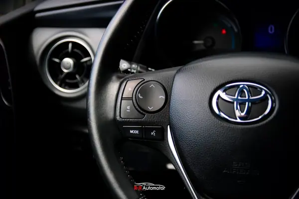 Toyota Auris 2016 - 16500 EUR, 120000 km - AUTO.MOTO.pt - 120000km - foto 18 de 30