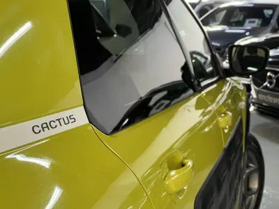 Citroën C4 Cactus 2015 - 8990 EUR, 175000 km - AUTO.MOTO.pt - 175000km - foto 33 de 35