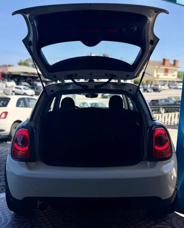 MINI Cooper 2016 - 12950 EUR, 123000 km - 123000km - foto 26 de 27